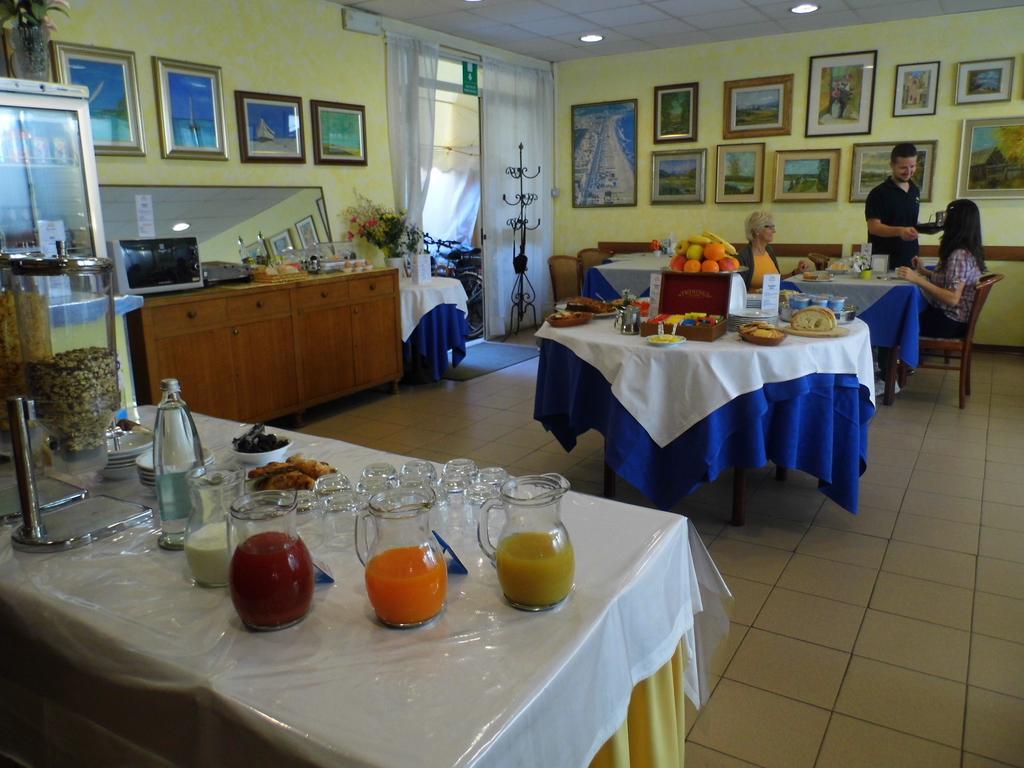 Hotel Ely Βιαρέτζιο Εξωτερικό φωτογραφία