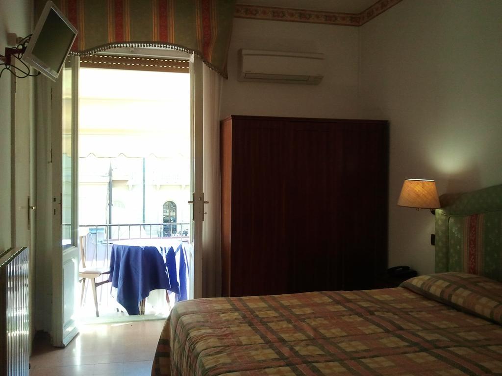 Hotel Ely Βιαρέτζιο Εξωτερικό φωτογραφία